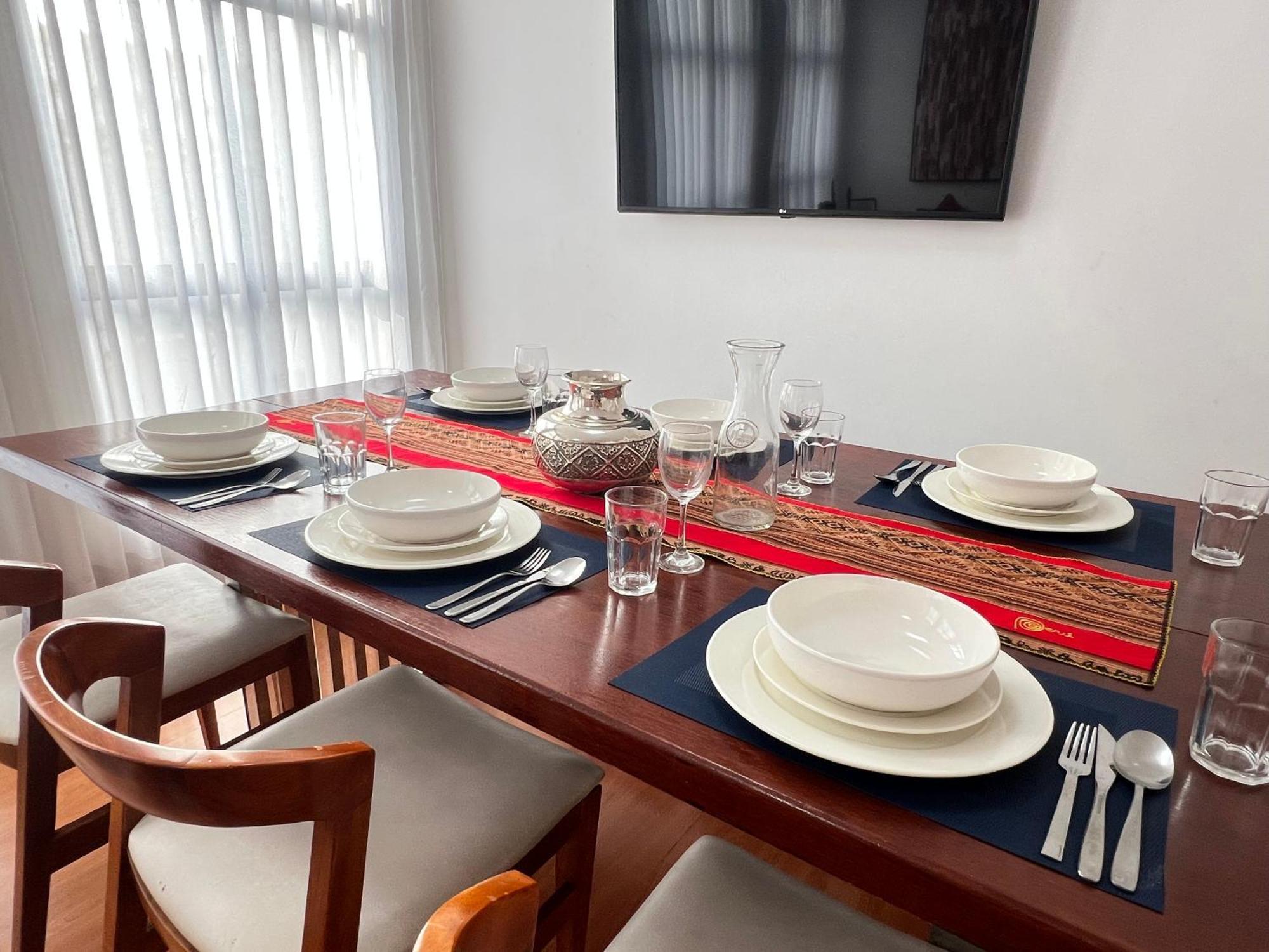 Downtown Lima Apt With May Promo Book & Save Big Экстерьер фото