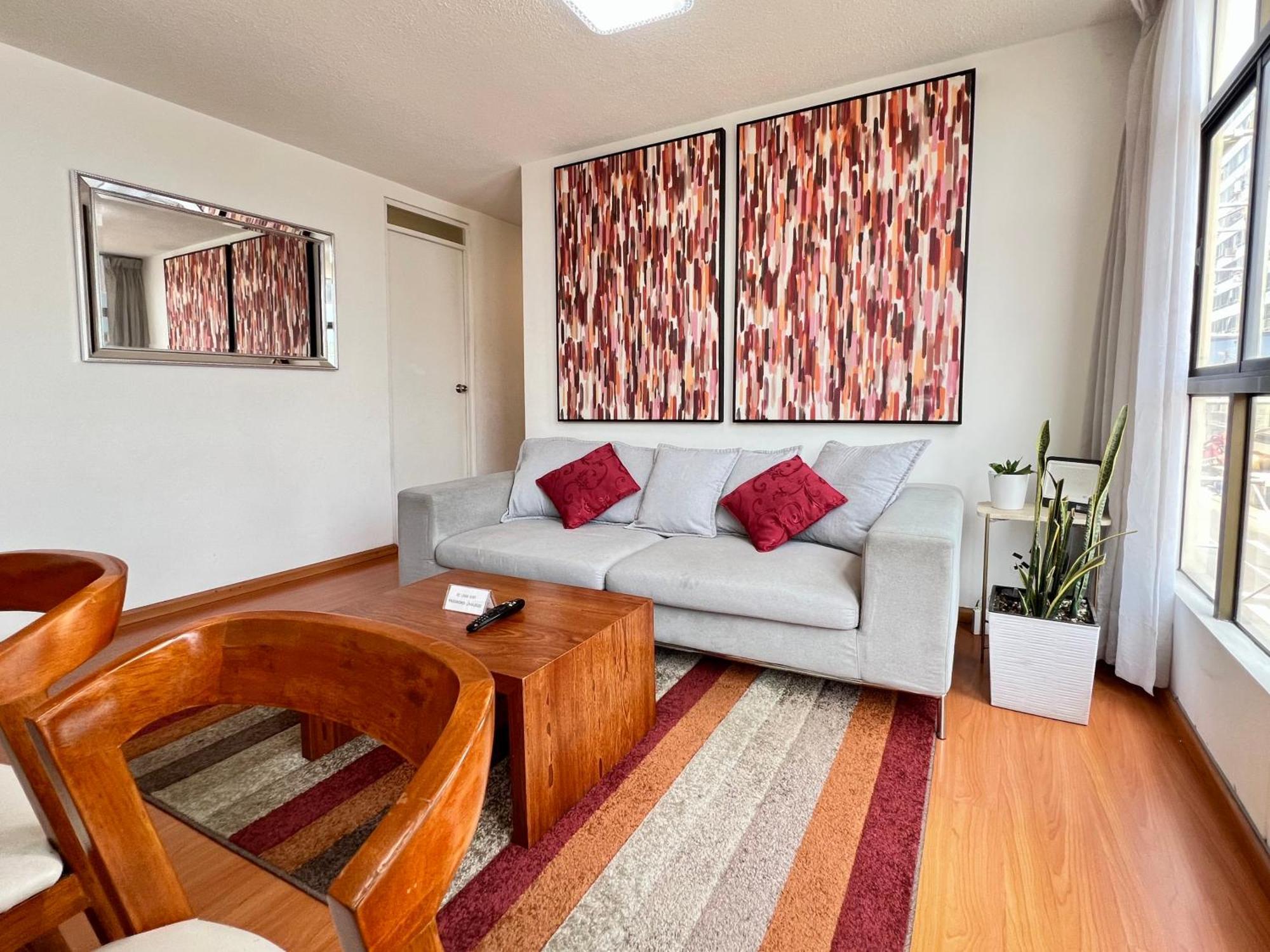 Downtown Lima Apt With May Promo Book & Save Big Экстерьер фото